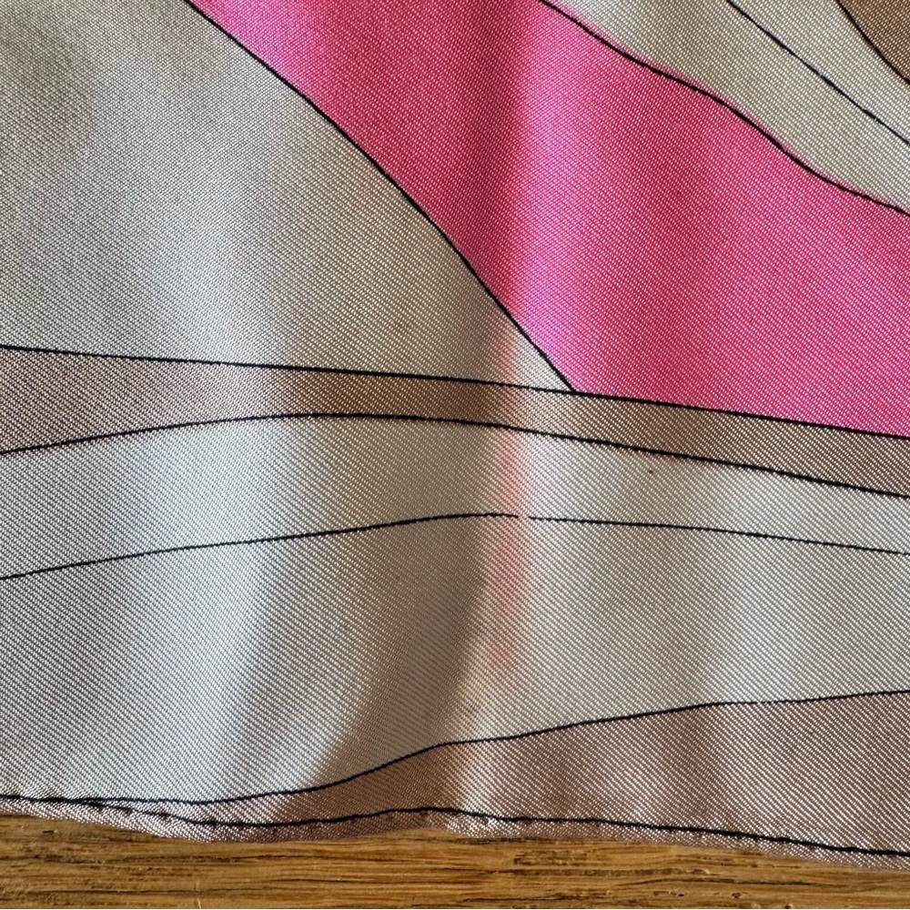 Averardo Bessi Silk Scarf 34x34 Pink Tan Hand Rolled Edges Flaws - Picture 6 of 10